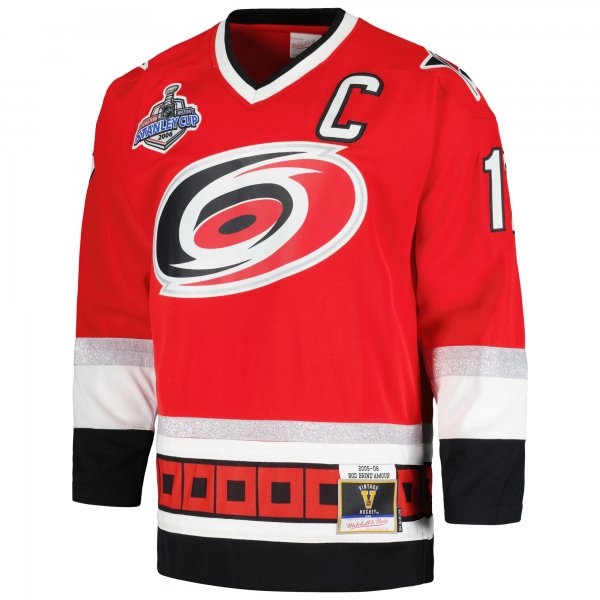 Men's Carolina Hurricanes Rod Brind'Amour Mitchell & Ness Red  2005/06 Captain Patch Blue Line Player Jersey